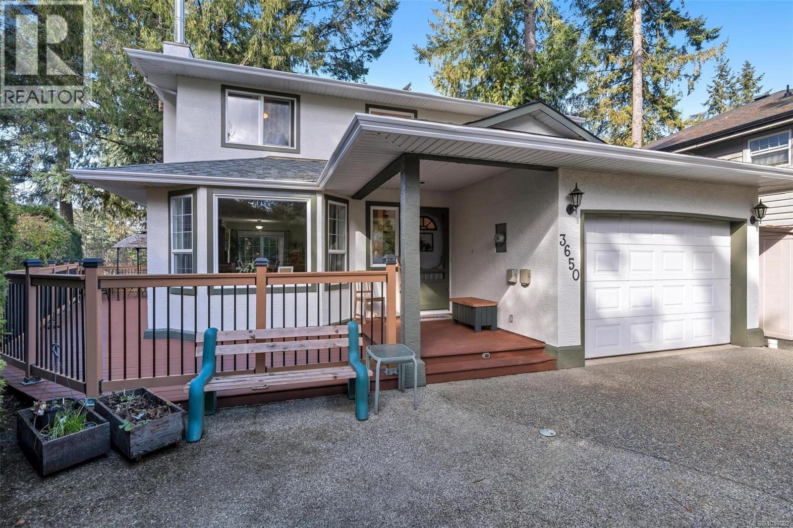 3650 princess close cobble hill